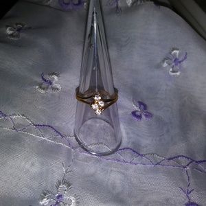 Costume jewelry ring